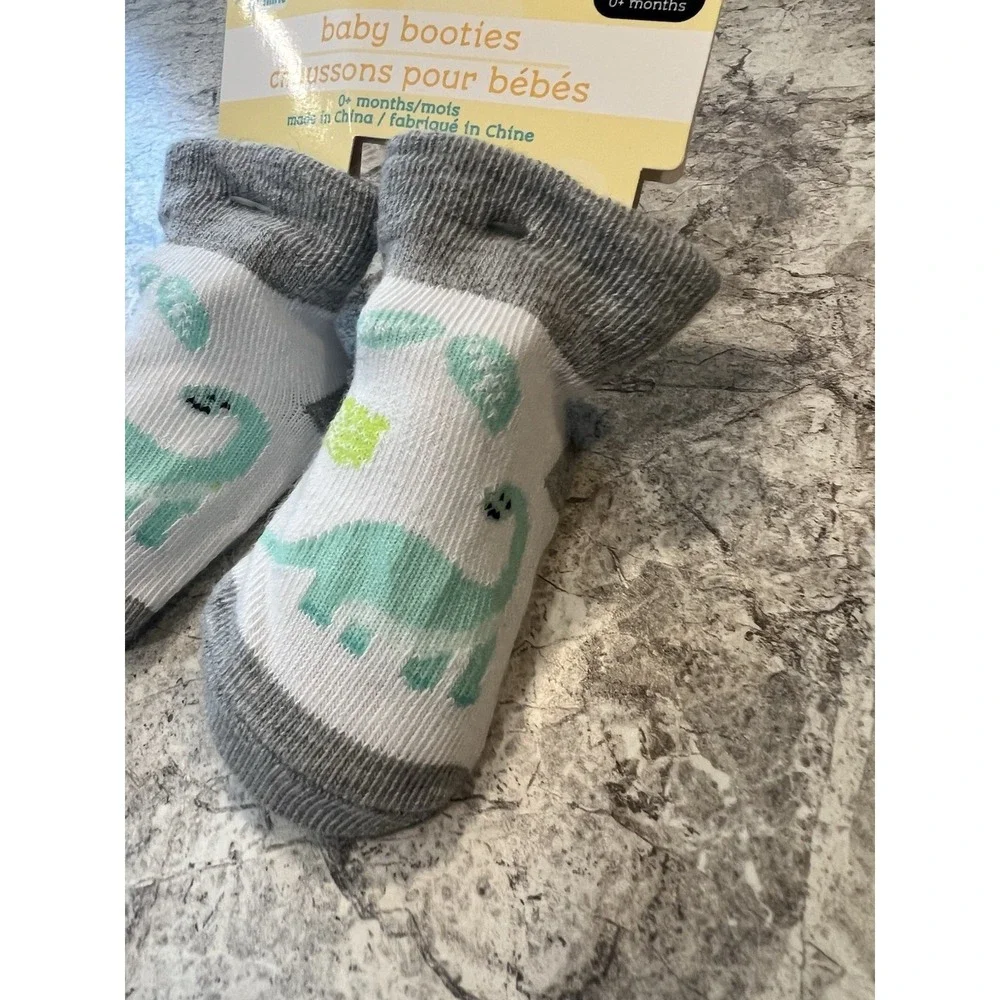 Angel of Mine Newborn Baby Booties Dinosaur Non-Slip Socks Gray White 0+ Months